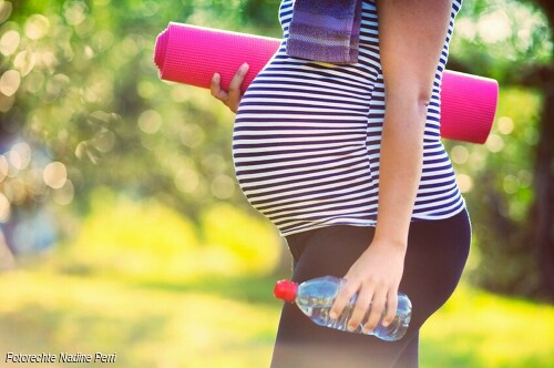 online: Fit durch die Schwangerschaft